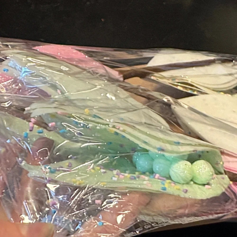 Thiccywoov - 6pc Wire Pastel Flowers